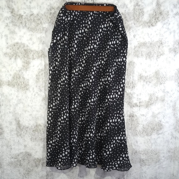 Lane Bryant Women's Black & White Polka Dot 100% Polyester Skirt Plus Size 18/20 - Picture 1 of 6